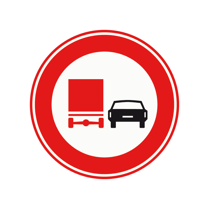 F3 - No Overtaking — Lorries road sign